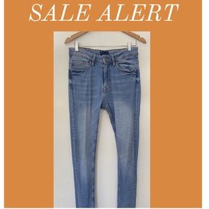 Skinny Zara Jean